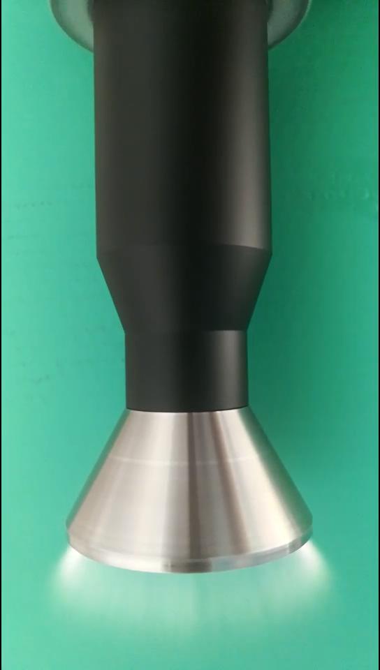 大氣射流旋噴式等離子設(shè)備-普樂斯等離子清洗機