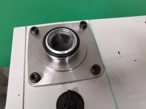 真空型等離子清洗機(jī)真空泵濾網(wǎng)位置-普樂(lè)斯等離子表面處理系統(tǒng)