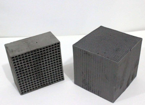 多孔材料使用低溫等離子清洗機(jī)表面改性有何效果？-普樂(lè)斯